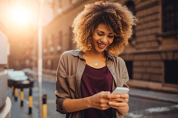 a woman using smart phone